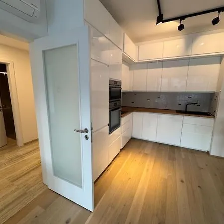 Apartman V Nove Rezidenci Prague Exterior photo